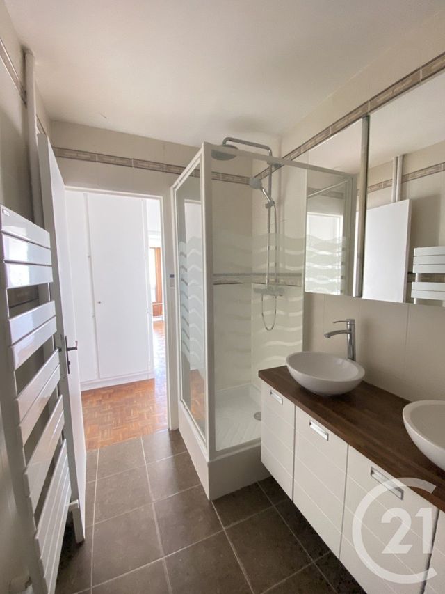 Appartement F4 à louer - 4 pièces - 80.56 m2 - PARIS - 75013 - ILE-DE-FRANCE - Century 21 Lutèce Immobilier