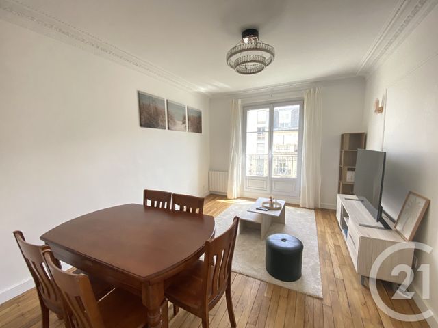 Appartement F3 à louer PARIS