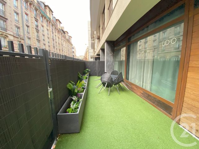 Appartement F2 à louer - 2 pièces - 64.52 m2 - PARIS - 75015 - ILE-DE-FRANCE - Century 21 Lutèce Immobilier