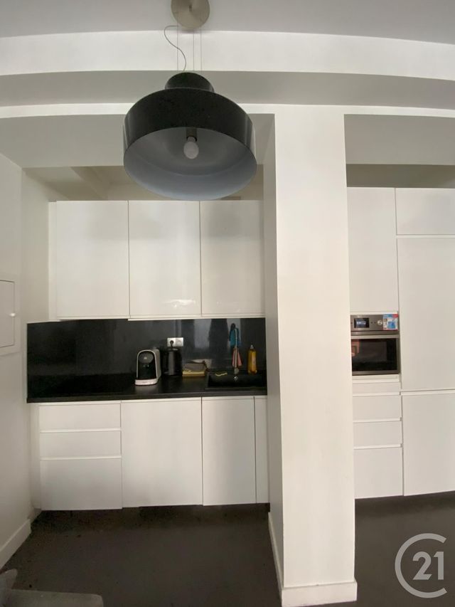 Appartement F2 à louer - 2 pièces - 64.52 m2 - PARIS - 75015 - ILE-DE-FRANCE - Century 21 Lutèce Immobilier