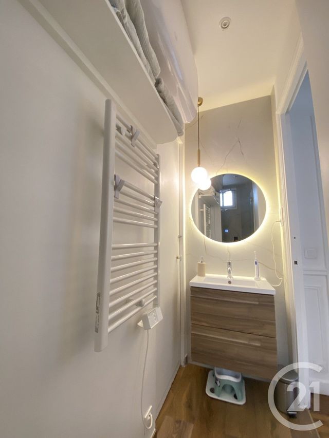 Appartement F3 à louer - 3 pièces - 47.12 m2 - PARIS - 75013 - ILE-DE-FRANCE - Century 21 Lutèce Immobilier