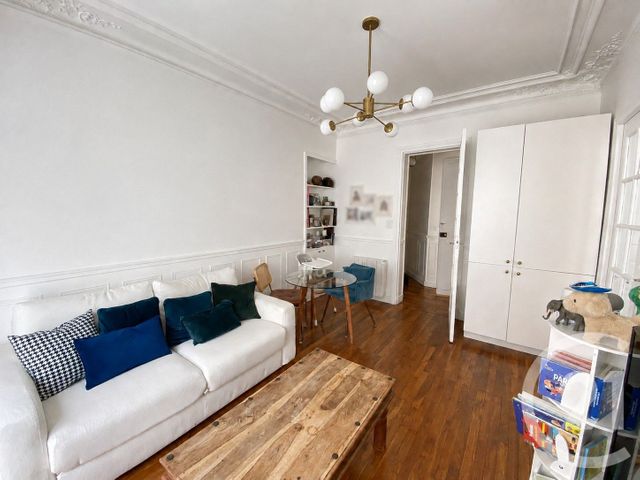 Appartement F3 à louer - 3 pièces - 47.12 m2 - PARIS - 75013 - ILE-DE-FRANCE - Century 21 Lutèce Immobilier