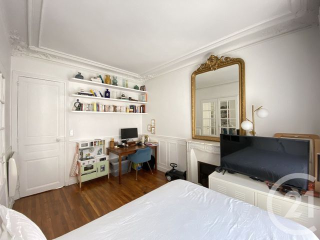 Appartement F3 à louer - 3 pièces - 47.12 m2 - PARIS - 75013 - ILE-DE-FRANCE - Century 21 Lutèce Immobilier