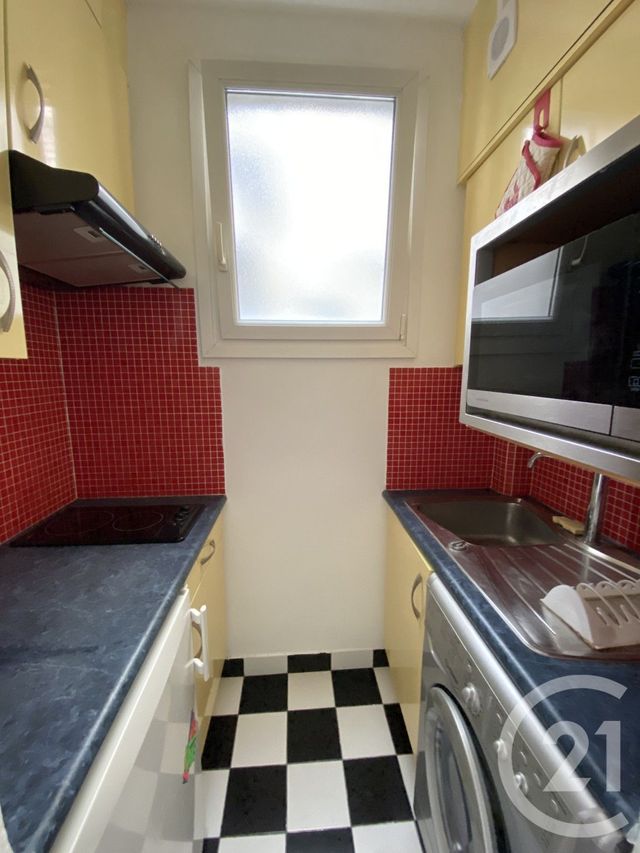 Appartement F2 à louer - 2 pièces - 35.0 m2 - PARIS - 75014 - ILE-DE-FRANCE - Century 21 Lutèce Immobilier