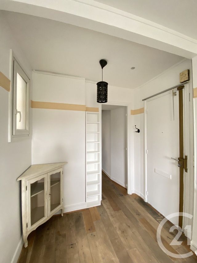 Appartement F2 à louer - 2 pièces - 35.0 m2 - PARIS - 75014 - ILE-DE-FRANCE - Century 21 Lutèce Immobilier