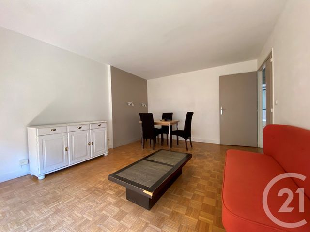 Appartement T3 à louer - 3 pièces - 63.25 m2 - PARIS - 75014 - ILE-DE-FRANCE - Century 21 Lutèce Immobilier