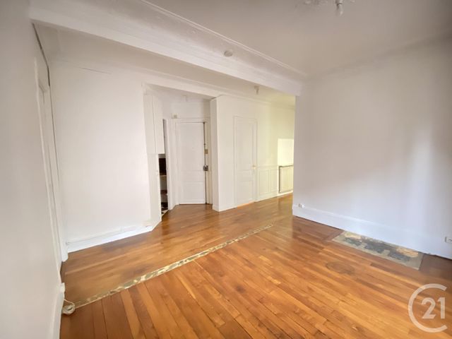 Appartement F3 à louer - 3 pièces - 56.82 m2 - PARIS - 75013 - ILE-DE-FRANCE - Century 21 Lutèce Immobilier