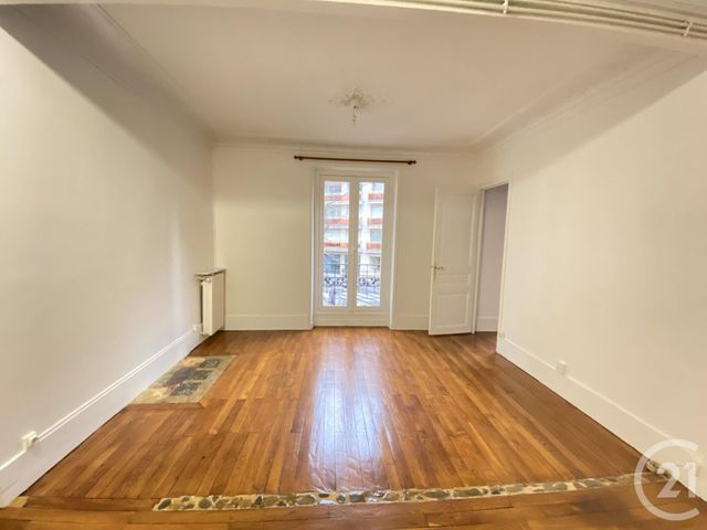 Appartement F3 à louer PARIS