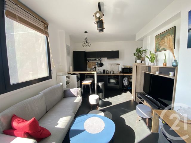 Appartement F1 à louer - 1 pièce - 29.04 m2 - PARIS - 75013 - ILE-DE-FRANCE - Century 21 Lutèce Immobilier