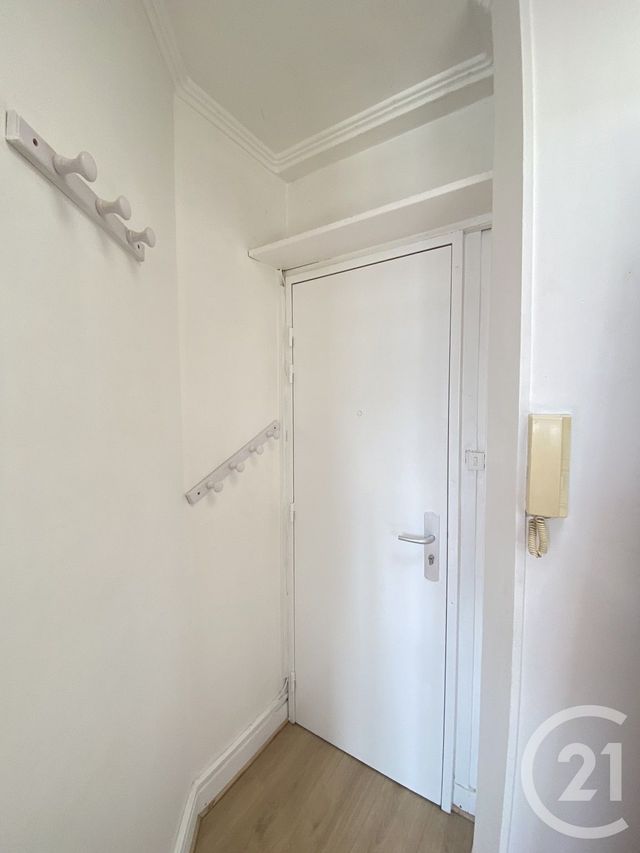 Appartement F2 à louer - 2 pièces - 38.83 m2 - PARIS - 75013 - ILE-DE-FRANCE - Century 21 Lutèce Immobilier
