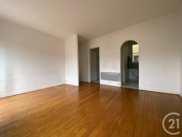 Appartement F2 à louer - 2 pièces - 43.72 m2 - PARIS - 75013 - ILE-DE-FRANCE - Century 21 Lutèce Immobilier