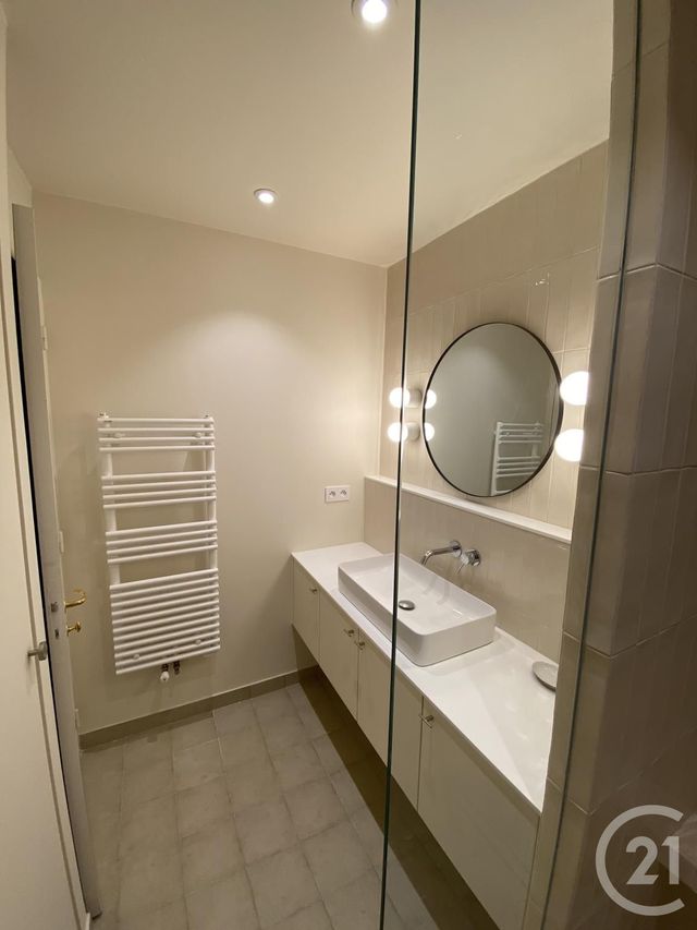 Appartement F2 à louer - 2 pièces - 46.76 m2 - PARIS - 75014 - ILE-DE-FRANCE - Century 21 Lutèce Immobilier