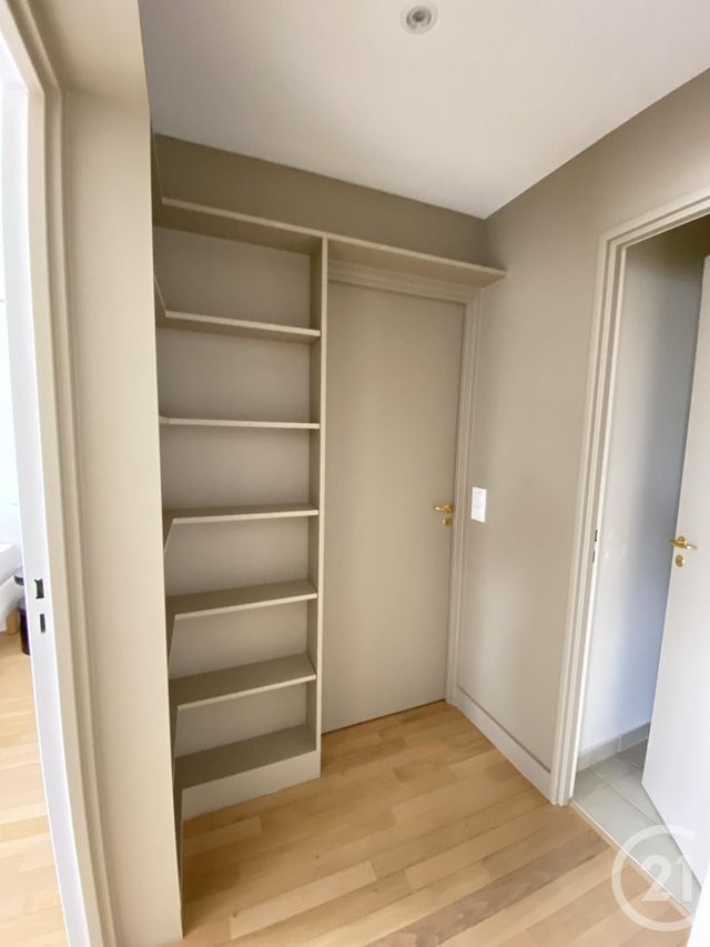 Appartement F2 à louer - 2 pièces - 46.76 m2 - PARIS - 75014 - ILE-DE-FRANCE - Century 21 Lutèce Immobilier