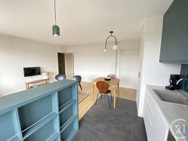Appartement F2 à louer - 2 pièces - 46.76 m2 - PARIS - 75014 - ILE-DE-FRANCE - Century 21 Lutèce Immobilier