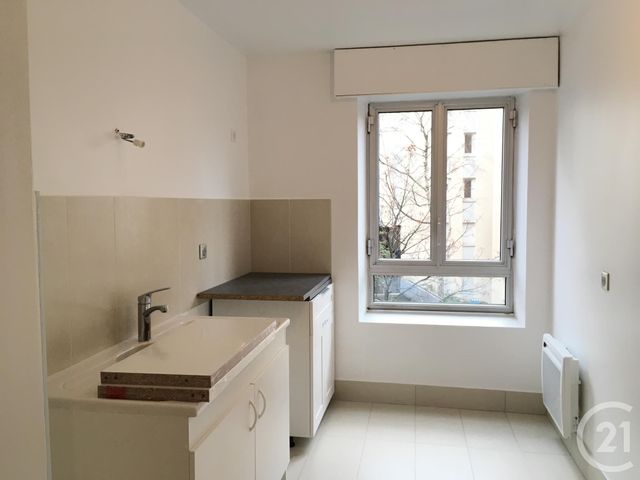 Appartement F2 à louer - 2 pièces - 52.71 m2 - PARIS - 75013 - ILE-DE-FRANCE - Century 21 Lutèce Immobilier