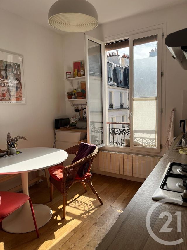 Appartement F2 à louer - 2 pièces - 36.35 m2 - PARIS - 75010 - ILE-DE-FRANCE - Century 21 Lutèce Immobilier