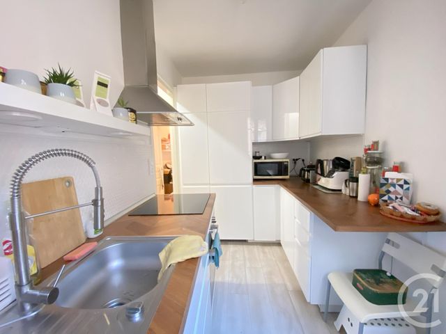 Appartement F2 à louer - 2 pièces - 44.3 m2 - PARIS - 75013 - ILE-DE-FRANCE - Century 21 Lutèce Immobilier